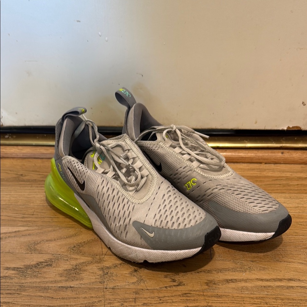 Nike Air Max 270 Gray and Green Sneakers